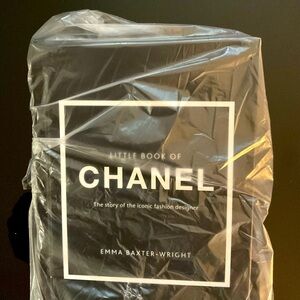 Little book of Chanel